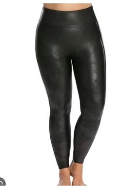 Spanx Faux Leather leggings Shiny Black, size 3X